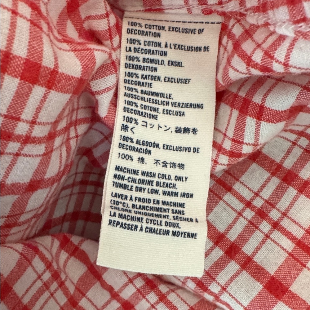 Abercrombie & Fitch Red and White Plaid Casual Button-Down Shirt - Picture 7 of 7